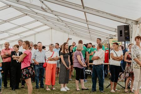 Občinski praznik__100